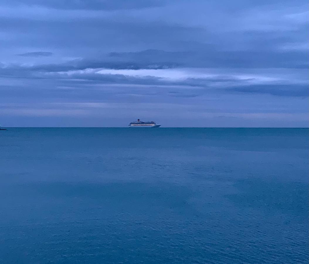 Minisuite Lerici Bagian luar foto